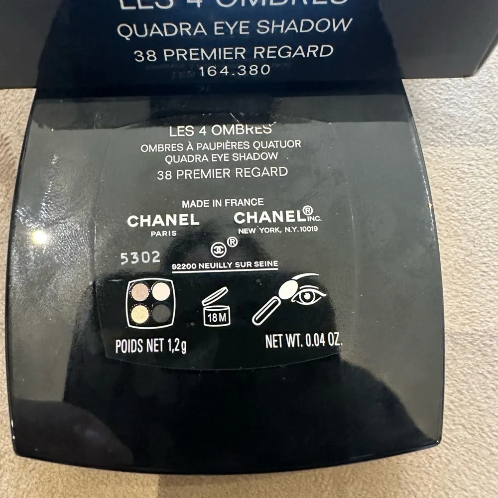 Chanel Les 4 Ombres Quadra Eye Shadow - 38 Premier Regard - Picture 7 of 8